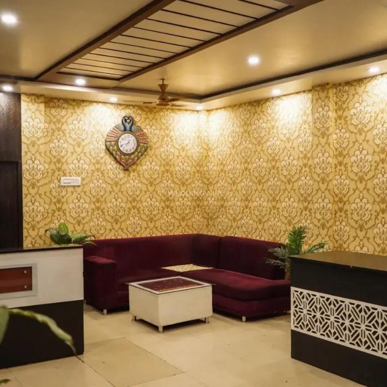 New Kumar Hotel & Banquet Lucknow Exterior foto